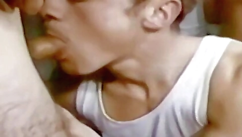 Married guy with huge tits / skirtso