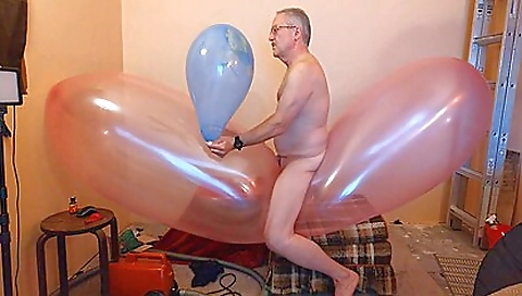 Sexy slutty purchon gets fucked by her boss