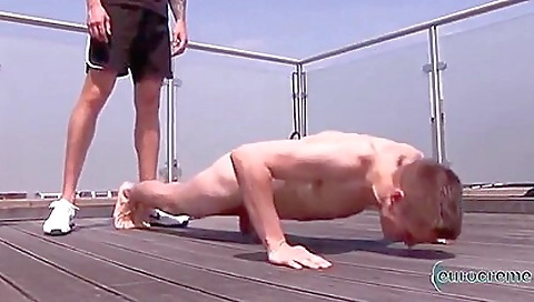 Hot lee is a sexy time with intentionssimping strip bull